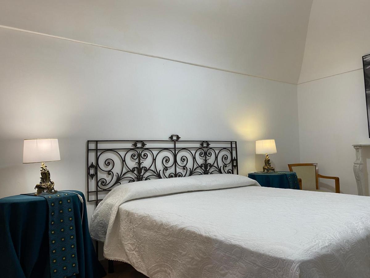 La Dimora Del Mercante - Puglia Mia Apartments 莫诺波利 外观 照片